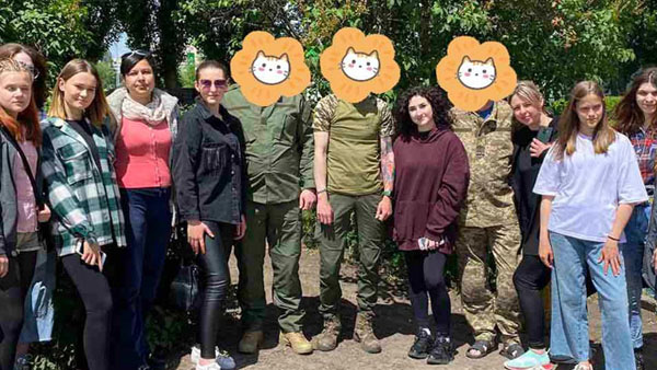 Сьогодні майстри, випускники та здобувачі освіти КВПУШПМ були справжніми "воїнами краси"