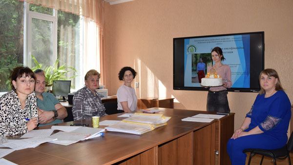Творчі торти та фаховість: у КПКМТС відбулась ДКА здобувачів за професією «Кухар. Кондитер»
