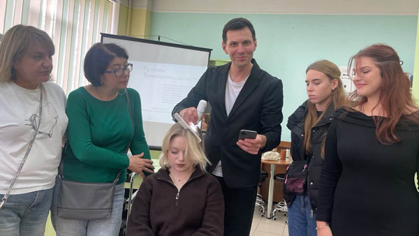 Сьогодні в КПКМТС відбувся гостьовий семінар «Професійний догляд за волоссям»